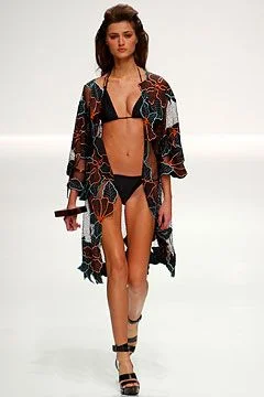 Look 15